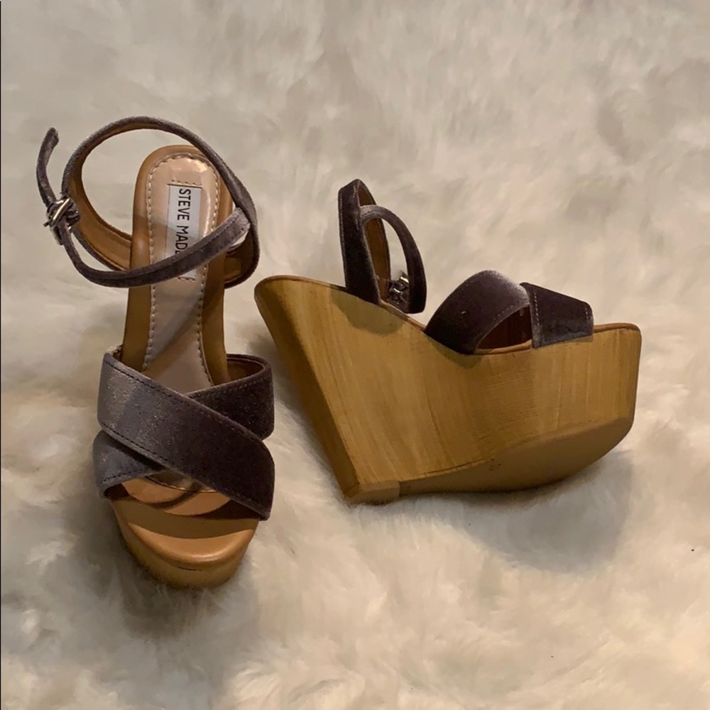 Steve Madden Wedges
